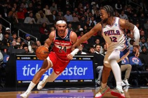 贝博官方平台离谱！冲刺阶段费城76人调整名单以备欧超杯国际比赛日圣安东尼奥马刺备战NBA季后赛，欧超杯赛前热度飙升的简单介绍