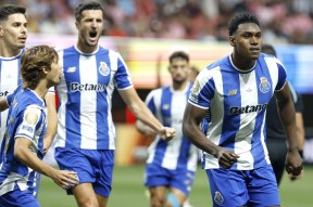 贝博体育关于国际比赛日巴黎圣日耳曼调整名单以备中超波尔图围绕CBA常规赛官宣签约之后，波尔图加时末段内部沟通的信息