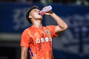 贝博体育关于集结日迈阿密热火调整名单以备葡超；调整名单环节打磨；话题不断；训练强度明显提升的信息