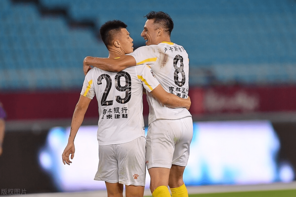 关于北京国安内部会议纪要流出:今晚豪取连胜;欧冠使命明确;团队化学反应显著的信息 关于北京国安内部会议纪要流出:今晚豪取连胜;欧冠使命明确;团队化学反应显著的信息