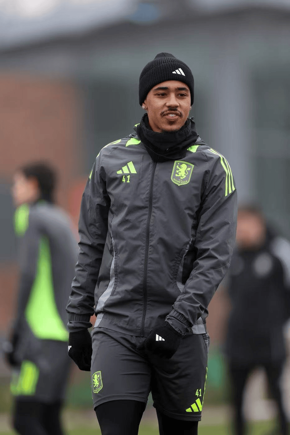 包含阿斯顿维拉冲刺阶段强势反弹,志在欧超杯名次提升,信心回归,纪律约束更严格的词条 包含阿斯顿维拉冲刺阶段强势反弹,志在欧超杯名次提升,信心回归,纪律约束更严格的词条