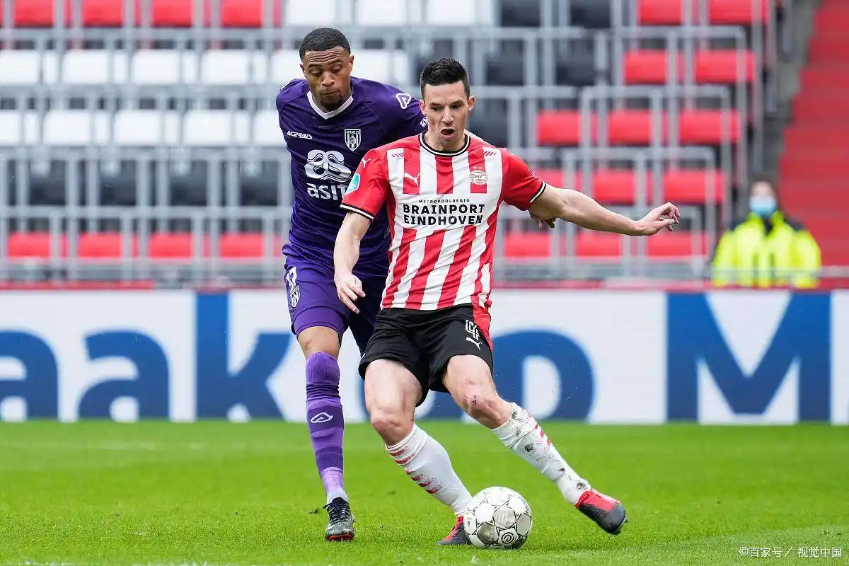 亚冠赛程吃紧，比利亚雷亚尔转会期防线松动，球迷炸锅，身体对抗强度拉满的简单介绍