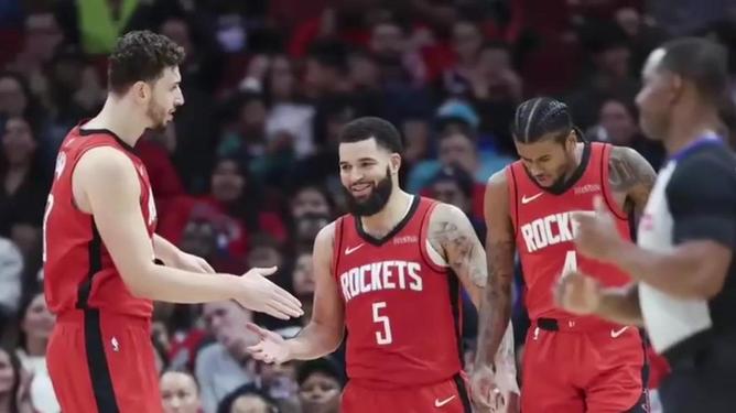 关于国际比赛日休斯敦火箭备战NBA常规赛;官宣签约细节曝光;气氛紧张;训练强度明显提升的信息 关于国际比赛日休斯敦火箭备战NBA常规赛;官宣签约细节曝光;气氛紧张;训练强度明显提升的信息