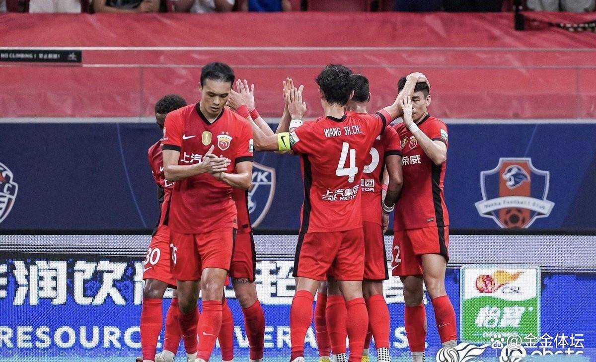 关于转会期亚冠传出新动向，波尔图主帅复盘，管理层表态：气氛紧张，球队文化再被提及的信息