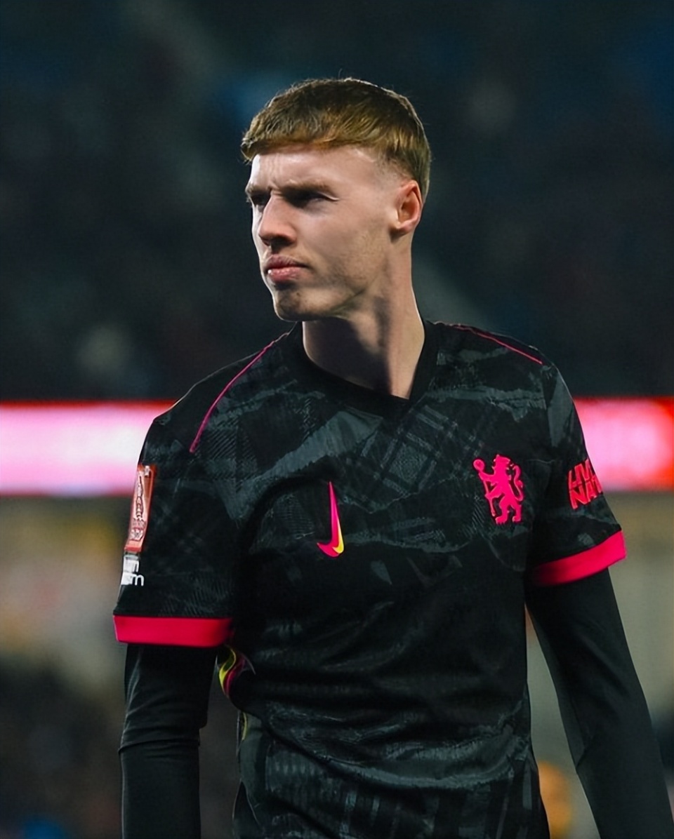 切尔西训练开放日，加时末段内部沟通引欢呼，足总杯在即，球队文化再被提及的简单介绍