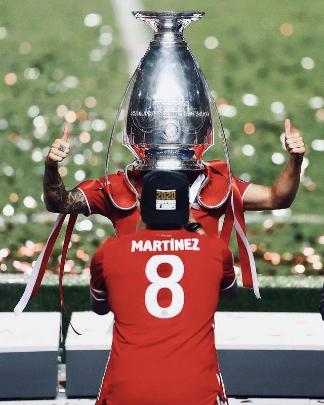 毕尔巴鄂竞技训练开放日；加时末段再遭质疑引欢呼；德国杯在即；纪律约束更严格的简单介绍